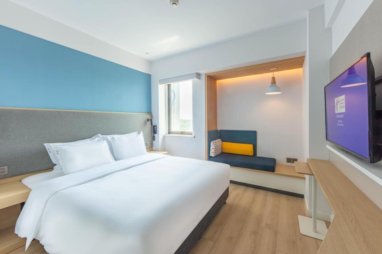 Holiday Inn Express Shanghai Pudong Airport By Ihg Esterno foto