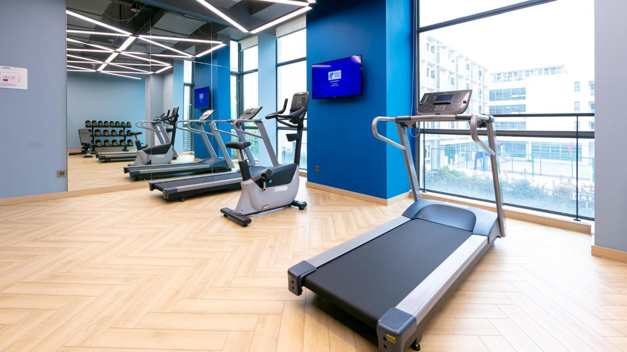Holiday Inn Express Shanghai Pudong Airport By Ihg Esterno foto