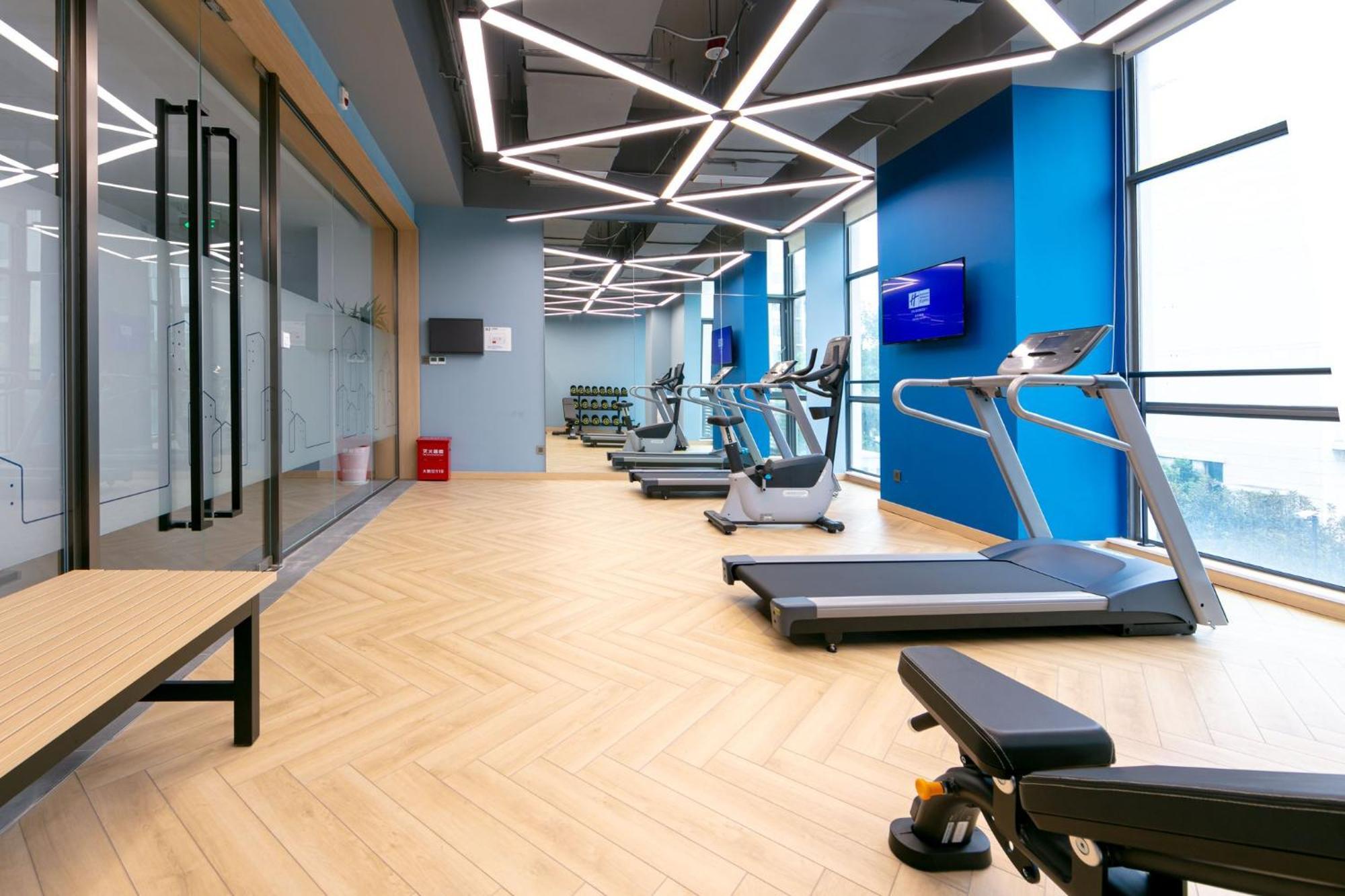 Holiday Inn Express Shanghai Pudong Airport By Ihg Esterno foto