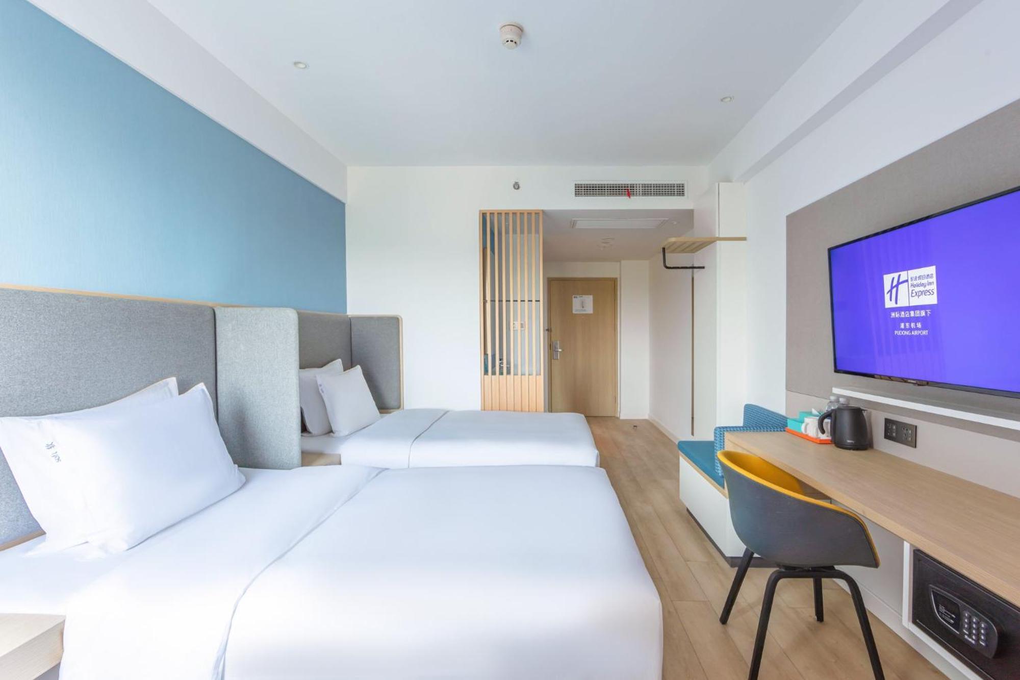 Holiday Inn Express Shanghai Pudong Airport By Ihg Esterno foto